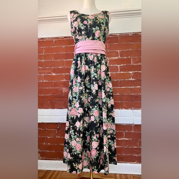 Vintage Lanz 80’s Black and Pink Floral Midi Dress Sleeveless Cottagecore - Picture 9 of 16